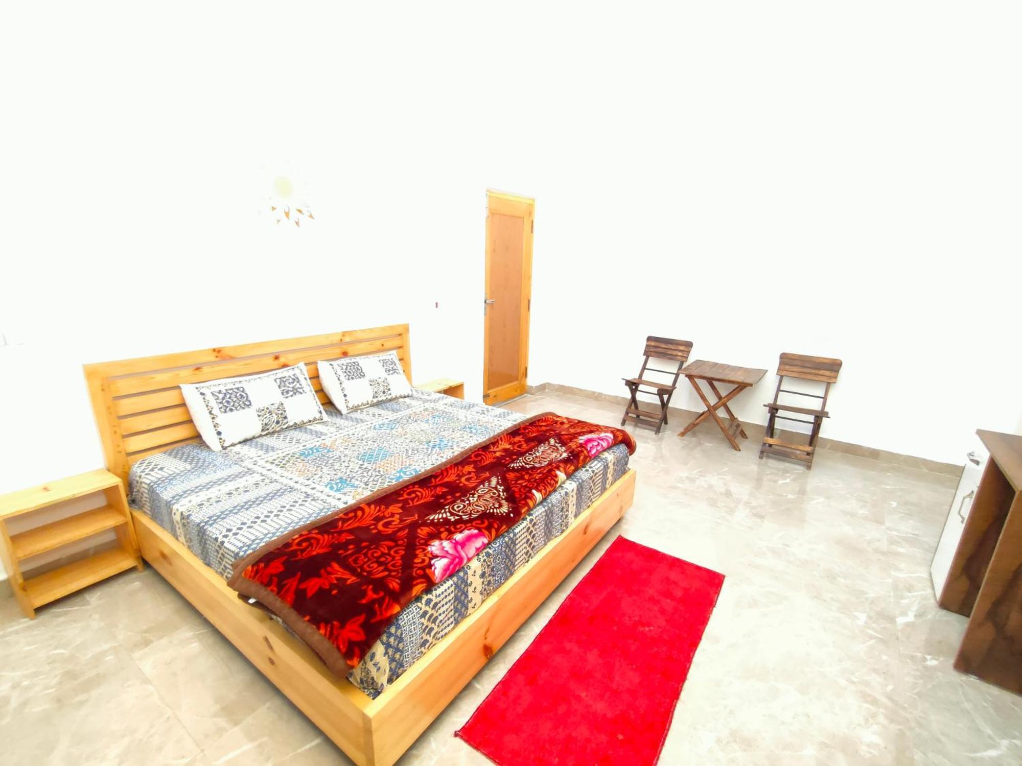 Travelodge Homestay Bīr Zewnętrze zdjęcie